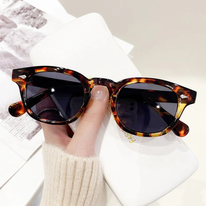Unisex Vintage Shell Round Sunglasses